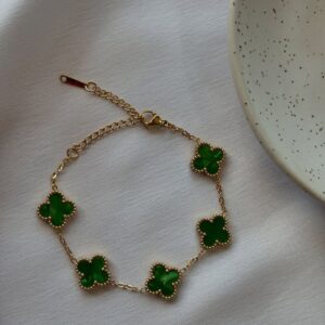 Green Clove Bracelet