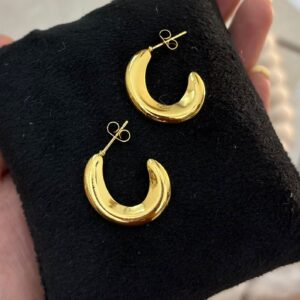 Curvy Hoops
