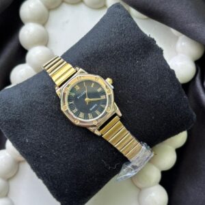 Golden Circle Shape Watch With Green Dial